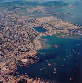 1966년 인천항 전경