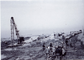 1967년 인천항 갑문 터파기 공사